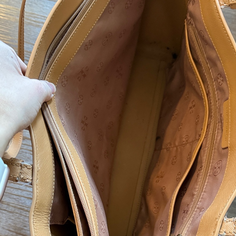 Tory Burch Camel Leather Tote - Picture 5 of 13